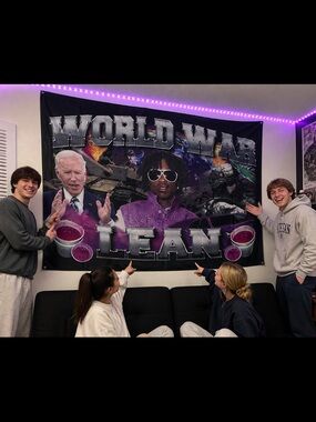 Amazon World War Lean Tapestry - Purple and Black